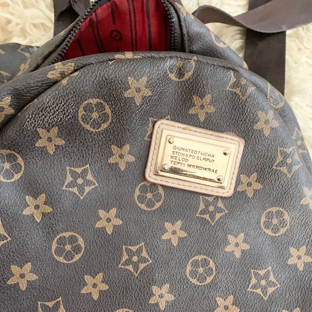 Backpack Brown & Tan Exterior Canvas & Red Inside Lining Gold Hardware - Picture 16 of 16
